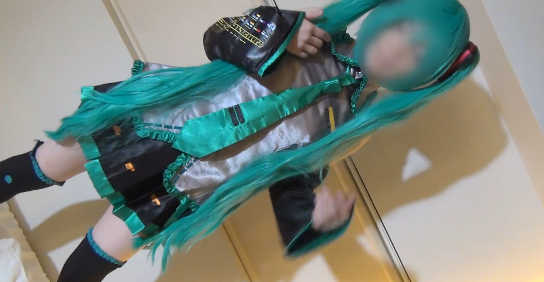 [cosplay][视频] 站着的初音未来 - ACG Fun资源站-ACG Fun资源站